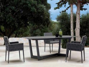 产品图片：家具企业康福特户外家具产品名称《北欧风户外桌椅》议价