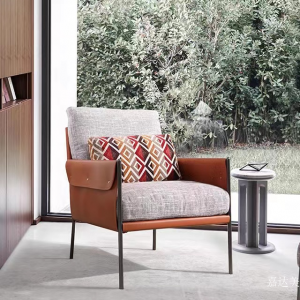 产品图片：家具企业嘉达美客卧家具产品名称《真皮休闲椅》议价